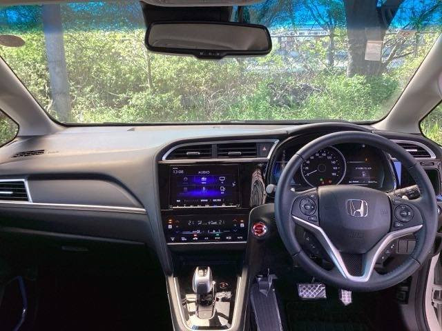 シャトル1.5 ハイブリッド X ホンダセンシング