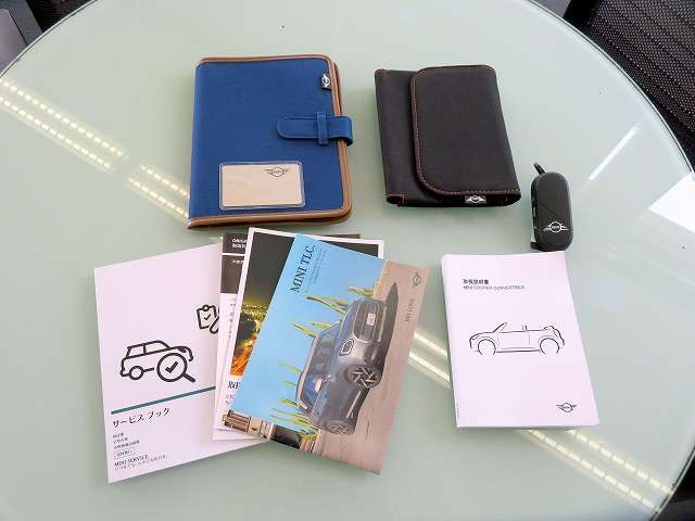 ミニコンバーチブルクーパーC DCT