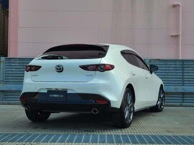 MAZDA3ファストバック1.8 XD バーガンディ セレクション