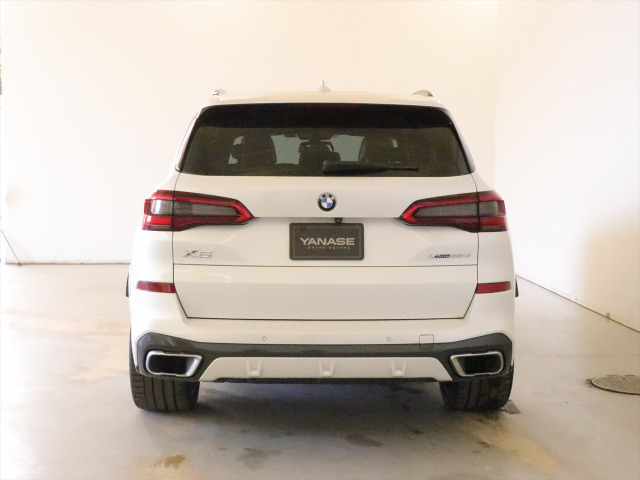 X5xドライブ 35d Mスポーツ 4WD