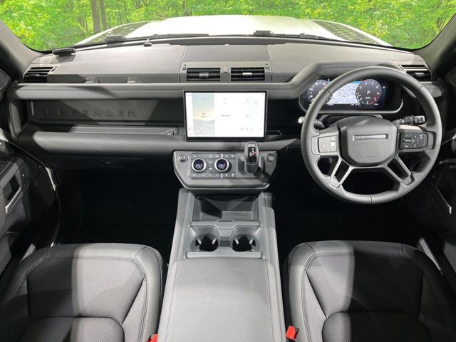 ディフェンダー110 X ダイナミック SE 2.0L P300 4WD