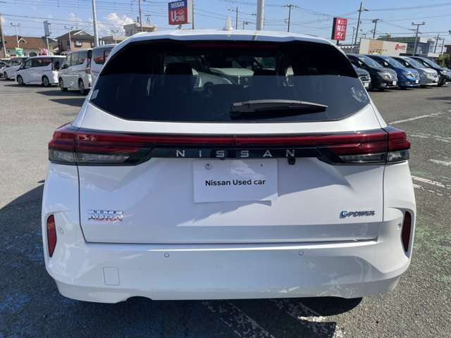 ノートオーラ1.2 G レザーエディション