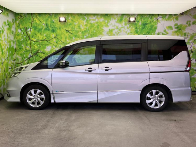 セレナ2.0 ハイウェイスター Vセレクション