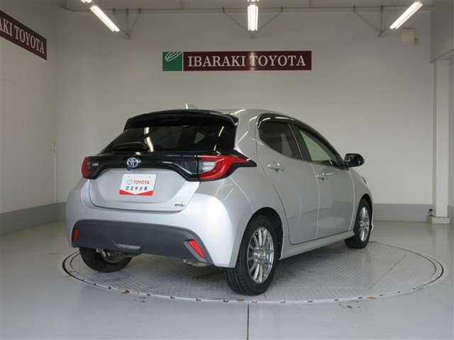 ヤリス1.5 ハイブリッド Z