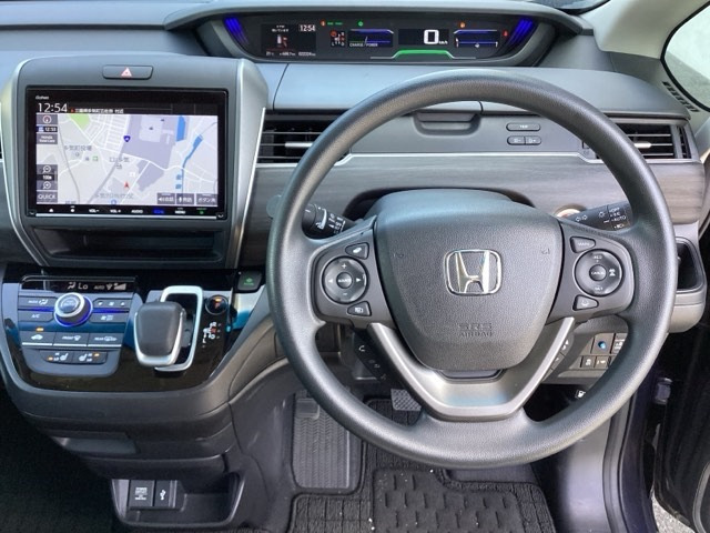 フリード1.5 ハイブリッド G