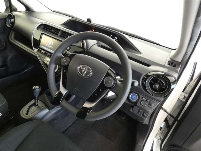 アクア1.5 S スタイルブラック