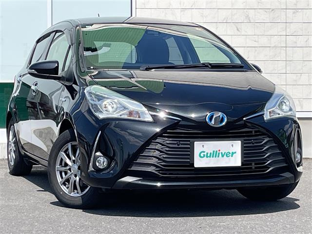 ヴィッツ1.5 ハイブリッド F セーフティ エディションIII