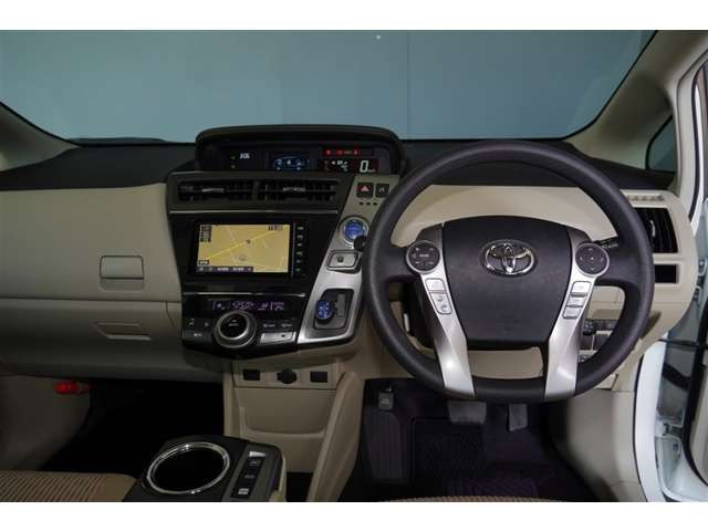 プリウスα1.8 S ウェルキャブ 助手席リフトアップシート Aタイプ