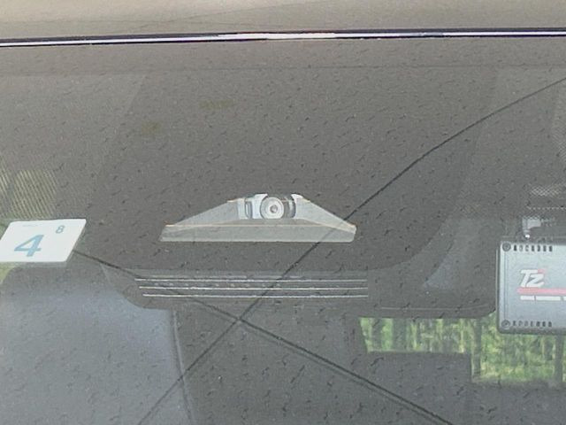 ヴォクシー1.8 ハイブリッド S-Z