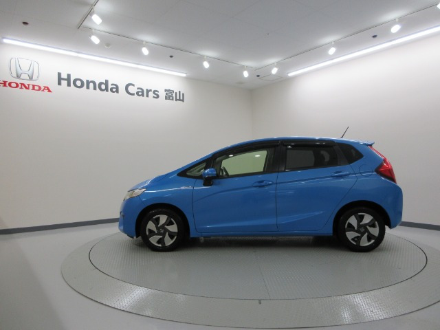 フィット1.5 ハイブリッド Fパッケージ