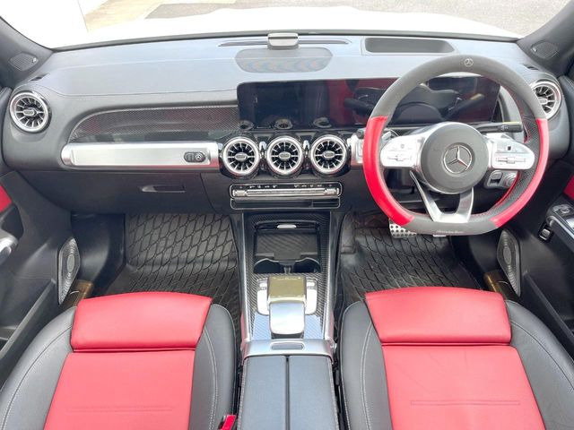 GLBGLB200d 4マチック AMGラインパッケージ 4WD