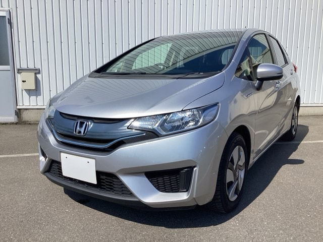 フィット1.5 ハイブリッド Fパッケージ