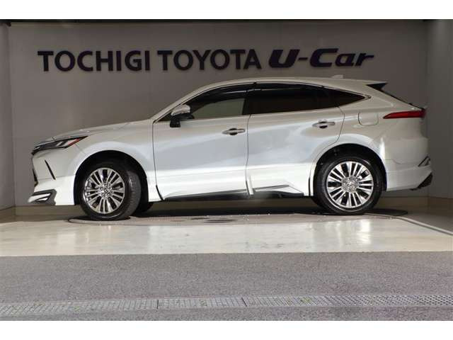 ハリアー2.5 ハイブリッド E-Four Z レザーパッケージ 4WD