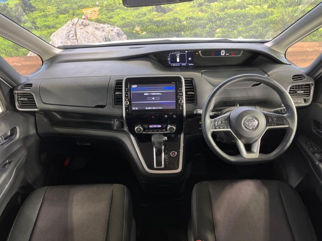 セレナ2.0 ハイウェイスター VセレクションII