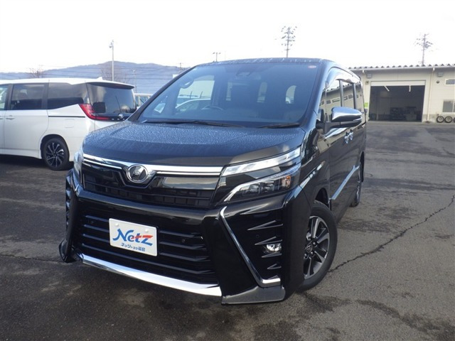 ヴォクシー2.0 ZS 煌II 4WD