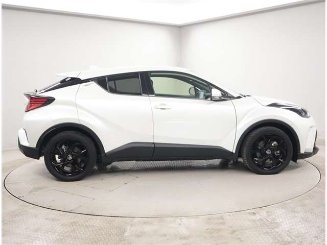 C-HRハイブリッド 1.8 G モード ネロ セーフティ プラス