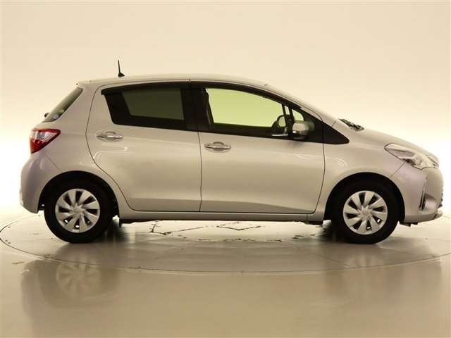 ヴィッツ1.3 F セーフティ エディションIII