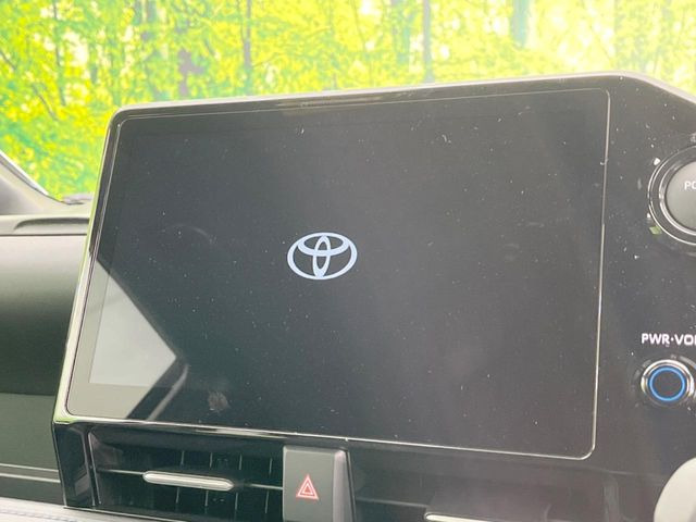 ヴォクシー1.8 ハイブリッド S-Z