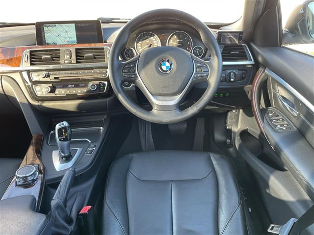 3シリーズツーリング320d