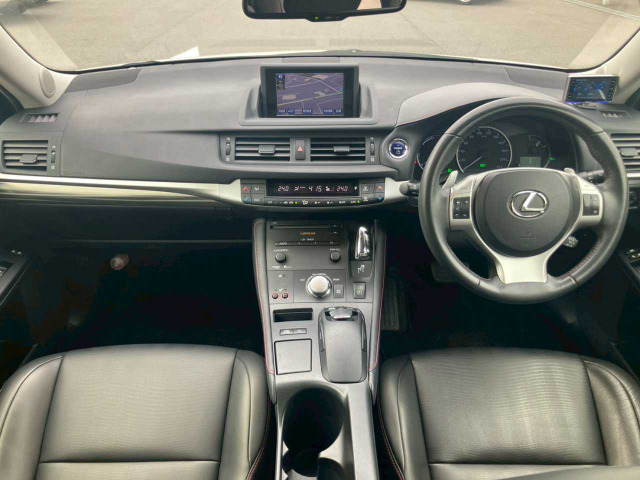 CT200h クリエイティブ テキスタイルインテリア