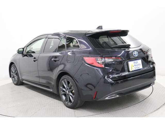 カローラツーリング1.8 ハイブリッド W×B