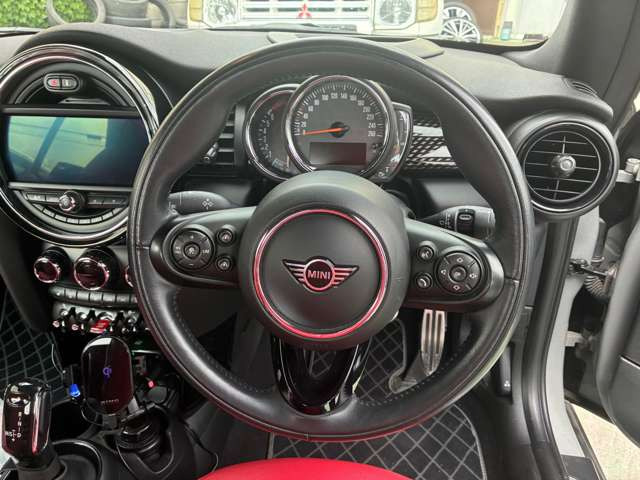 ミニコンバーチブルクーパーS DCT