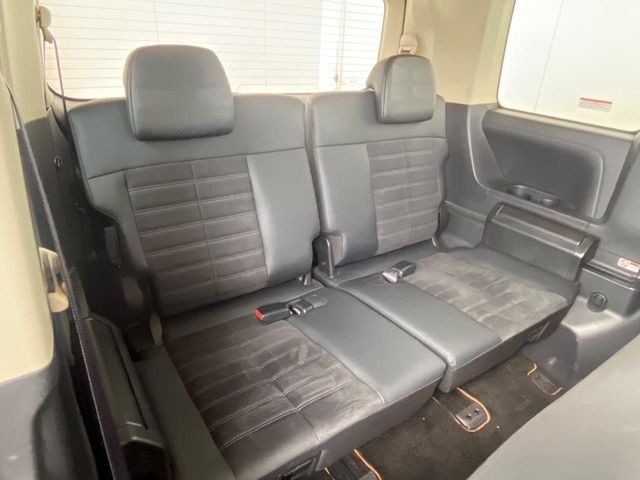 3��ڃV�[�g�͂�������ԗǍD����l�ł��������ƍ����Ē����܂��̂ŁA��l���ł̂��o���������N���N�ł��􂲉Ƒ��ŁA�C�̒m�ꂽ���ԂŁA�h���C�u�ɍs���̂��y���݂ł��ˁ�