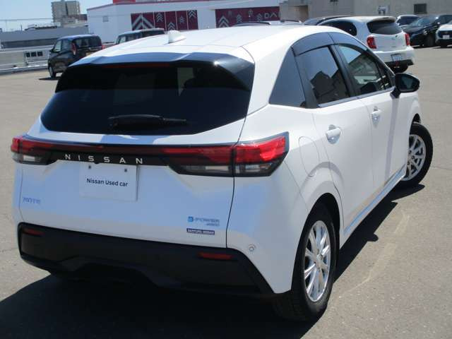 ノート1.2 X FOUR 4WD