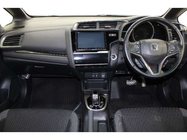 フィット1.5 ハイブリッド S ホンダセンシング