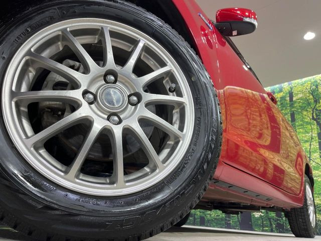 �y15�C���`�A���~�z�C�[���z�O�ςɃ}�b�`�����A���~�z�C�[���𑕒����Ă���܂��B�e��A���~�z�C�[����A�X�^�b�h���X�^�C�����戵�����Ă���܂��B���񂲑��k����������