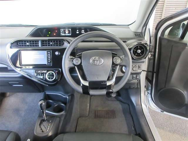 アクア1.5 S スタイルブラック