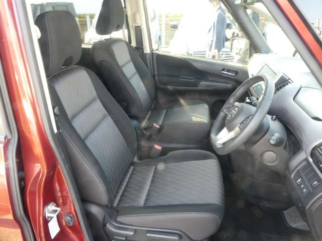 セレナ2.0 ハイウェイスターV