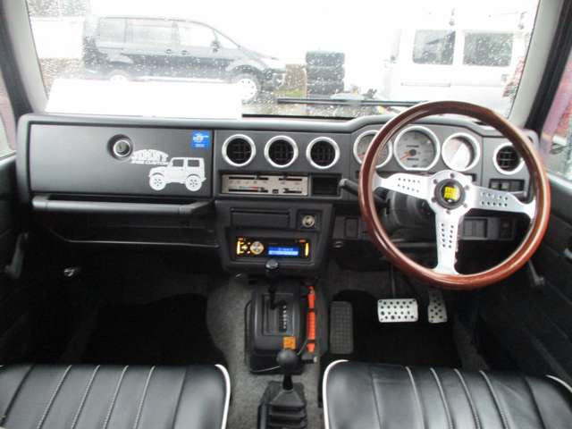 ジムニーワイルドウインド 4WD