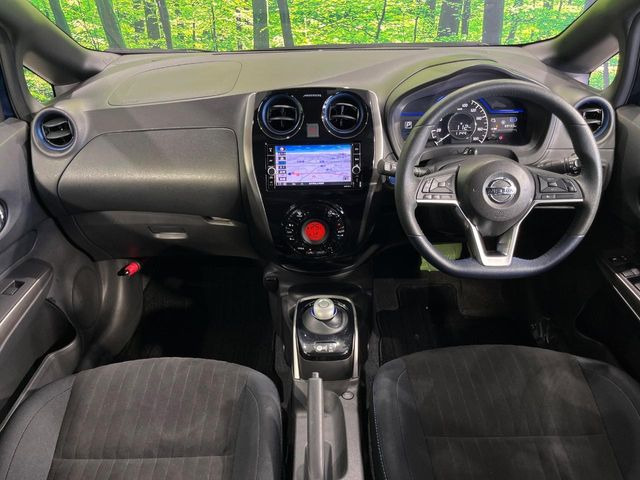 ノート1.2 e-POWER AUTECH FOUR 4WD