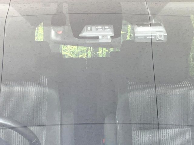 ヴォクシー1.8 ハイブリッド ZS 煌II