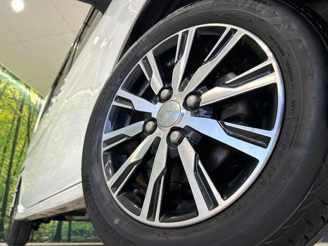 �y����14�C���`�A���~�z�C�[���z�O�ςɃ}�b�`���������A���~�z�C�[���𑕒����Ă���܂��B�e��ЊO�A���~�z�C�[����A�X�^�b�h���X�^�C�����戵�����Ă���܂��B���񂲑��k����������
