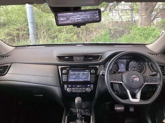 エクストレイル2.0 20Xi