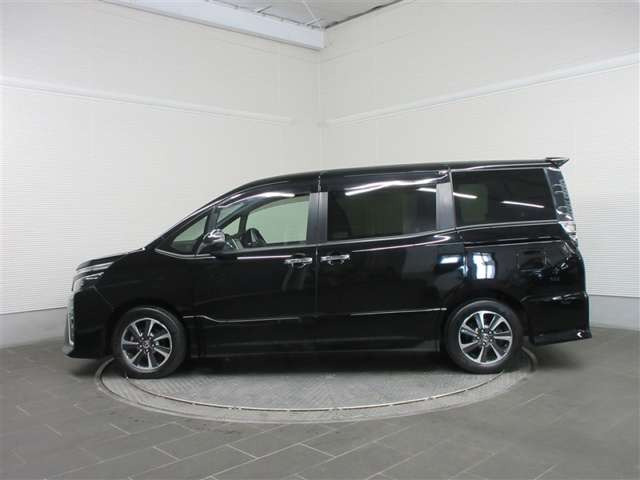 ヴォクシー2.0 ZS 煌III