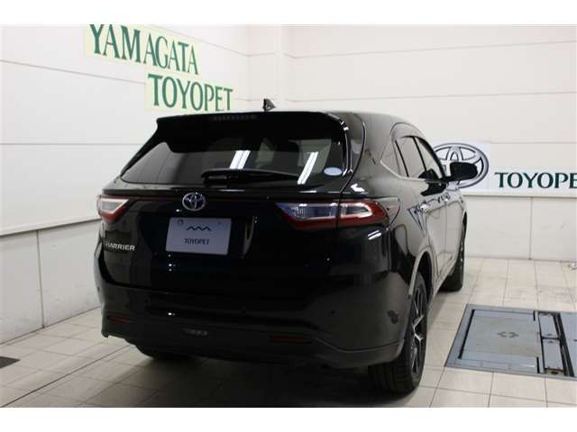 ハリアー2.0 プレミアム スタイル ノアール 4WD