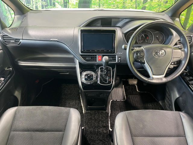 ヴォクシー2.0 ZS 煌III