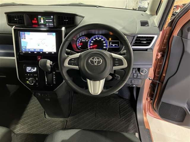 ルーミー1.0 カスタム G