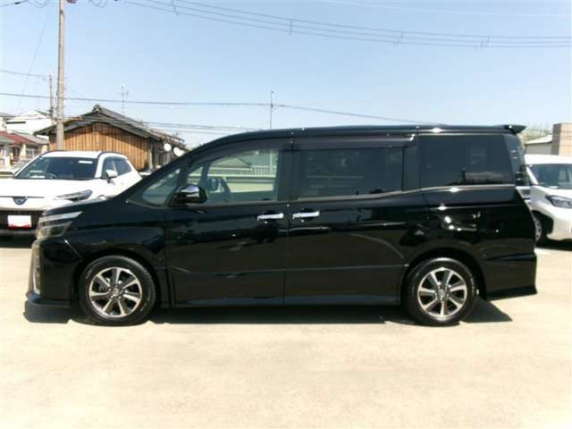 ヴォクシー2.0 ZS 煌III