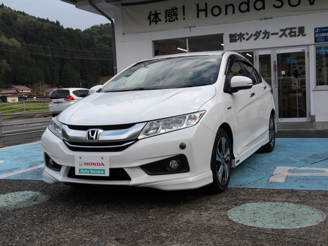 グレイス1.5 ハイブリッド EX