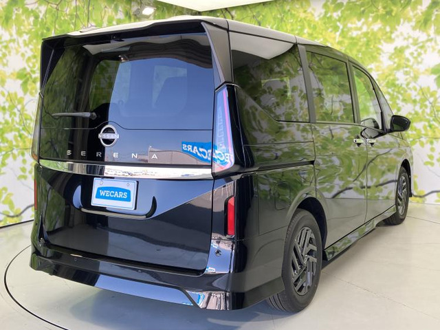 セレナ2.0 ハイウェイスターV