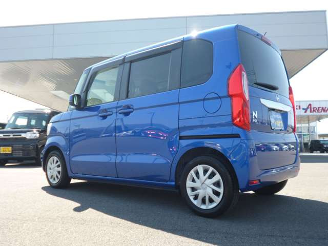 ★当社では他社様でよくある購入時に独自の有料中古車パックに強制的に入っていただくような事もございませんのでご安心ください★本当に総額で乗れます(県内なら)