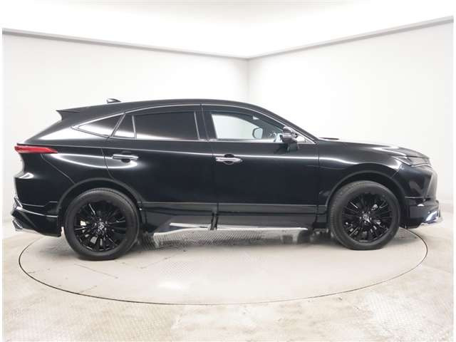 ハリアー2.5 ハイブリッド E-Four Z 4WD