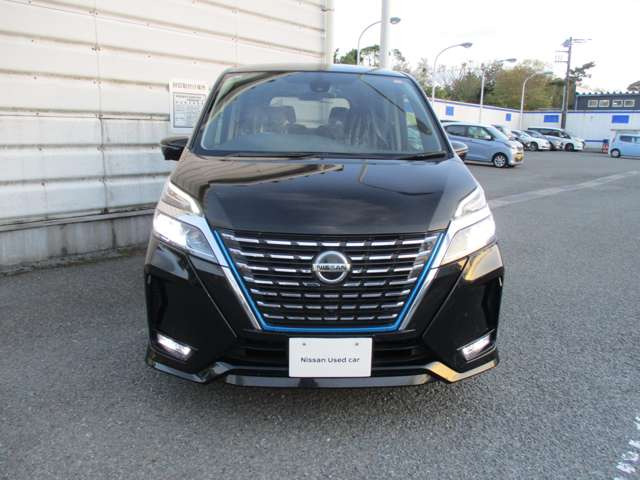 セレナ1.2 e-POWER ハイウェイスターV