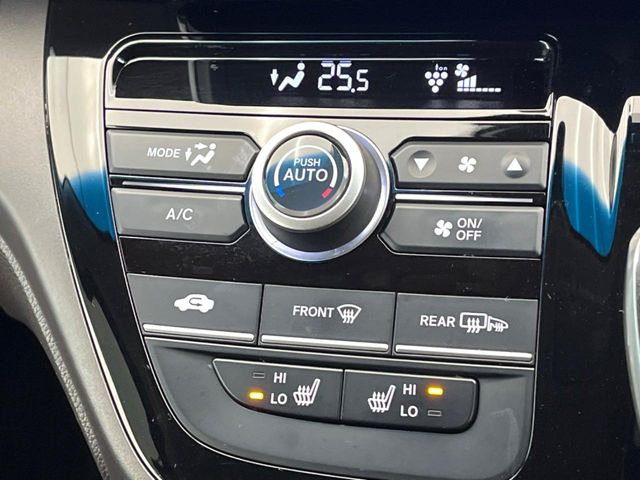 フリードハイブリッド