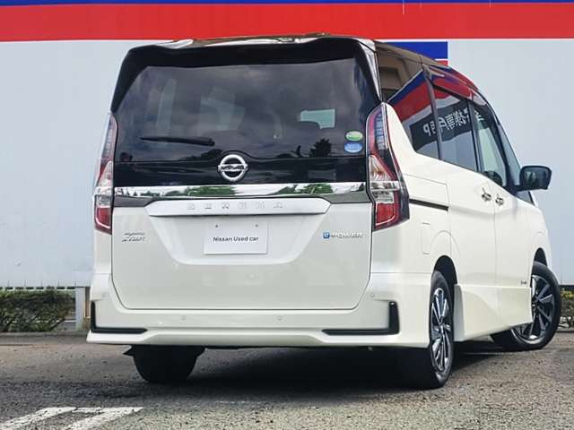 セレナ1.2 e-POWER ハイウェイスターV