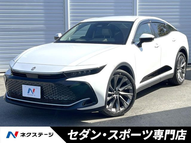 クラウンクロスオーバー2.5 G アドバンスト レザー パッケージ E-Four 4WD